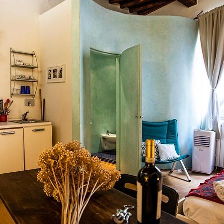Studio In Tornabuoni Within A Renaissance Building Apartment ฟลอเรนซ์ ภายนอก รูปภาพ