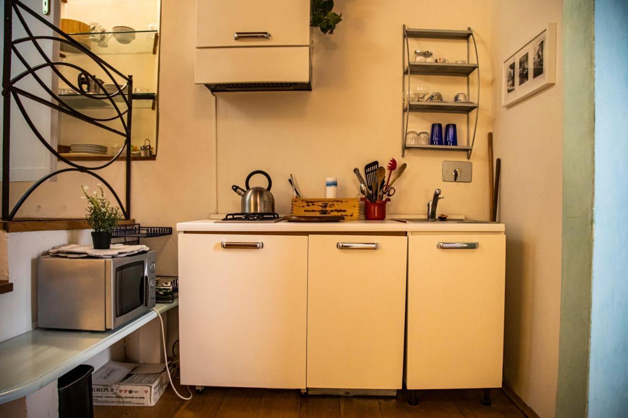 Studio In Tornabuoni Within A Renaissance Building Apartment ฟลอเรนซ์ ภายนอก รูปภาพ