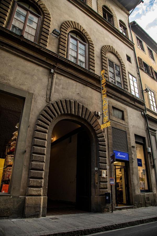 Studio In Tornabuoni Within A Renaissance Building Apartment ฟลอเรนซ์ ภายนอก รูปภาพ