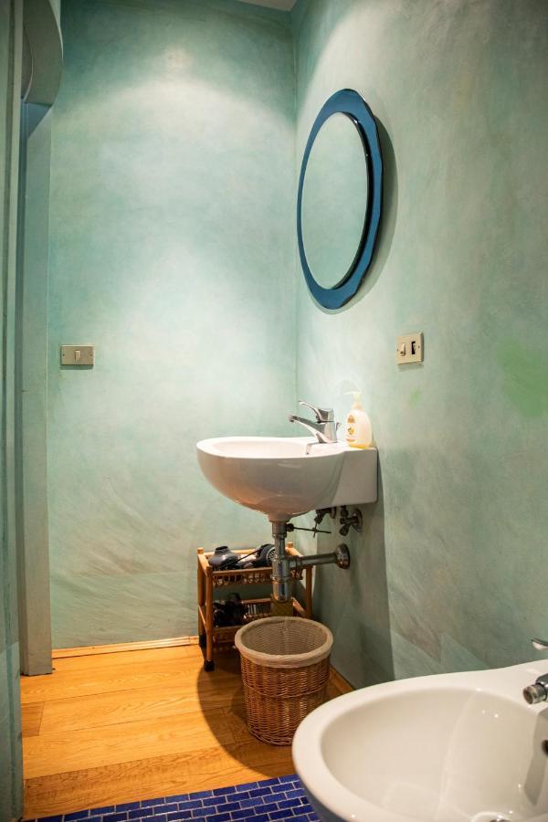 Studio In Tornabuoni Within A Renaissance Building Apartment ฟลอเรนซ์ ภายนอก รูปภาพ