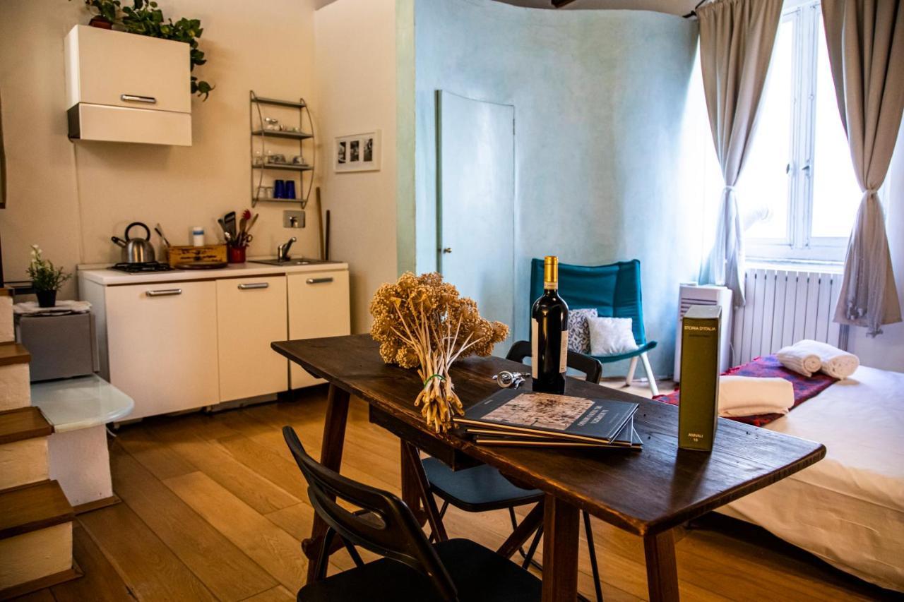 Studio In Tornabuoni Within A Renaissance Building Apartment ฟลอเรนซ์ ภายนอก รูปภาพ