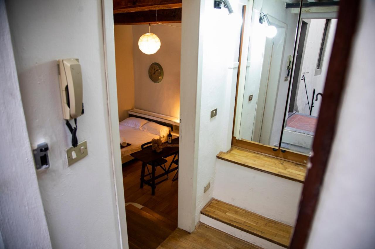 Studio In Tornabuoni Within A Renaissance Building Apartment ฟลอเรนซ์ ภายนอก รูปภาพ