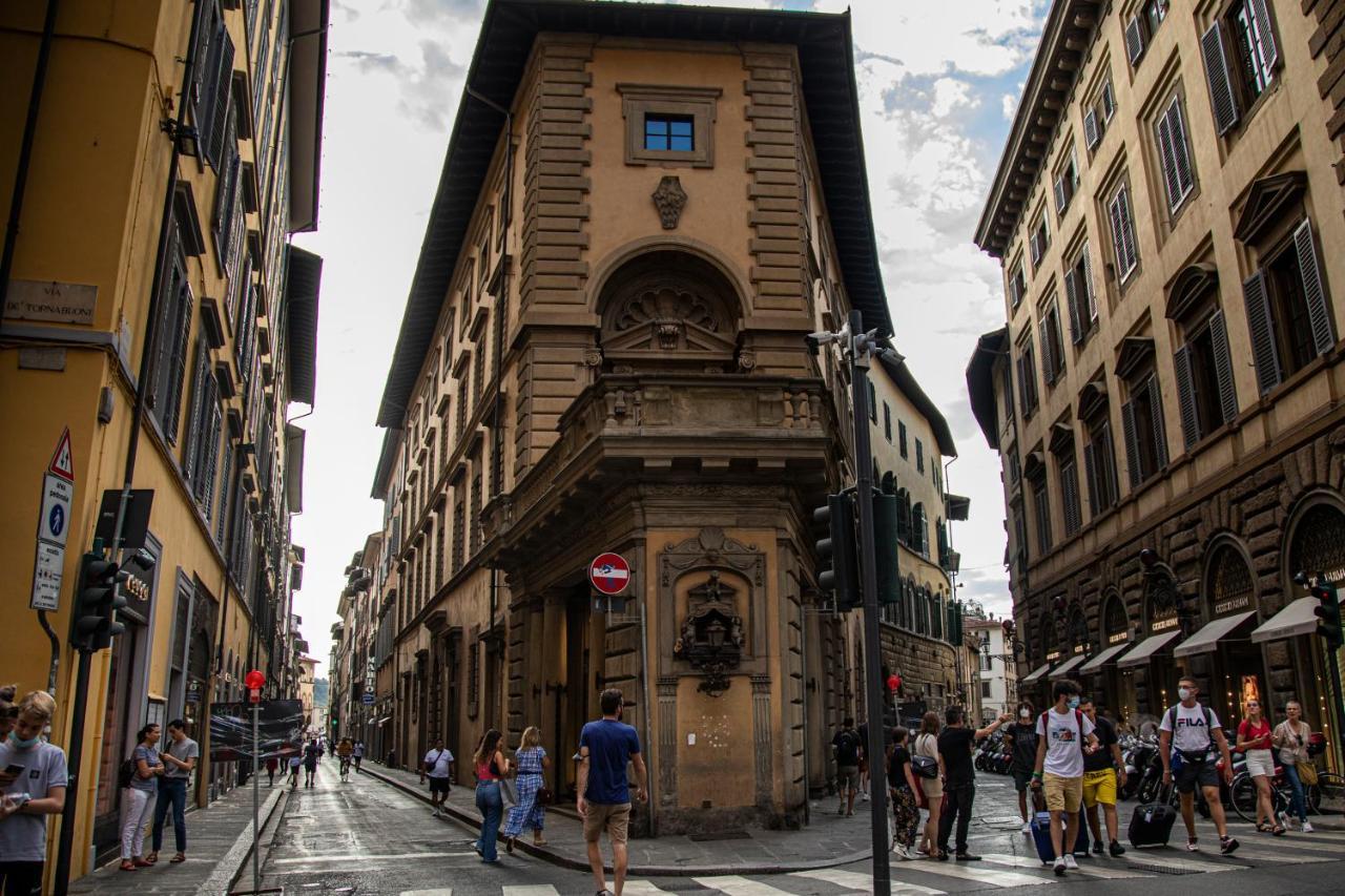 Studio In Tornabuoni Within A Renaissance Building Apartment ฟลอเรนซ์ ภายนอก รูปภาพ
